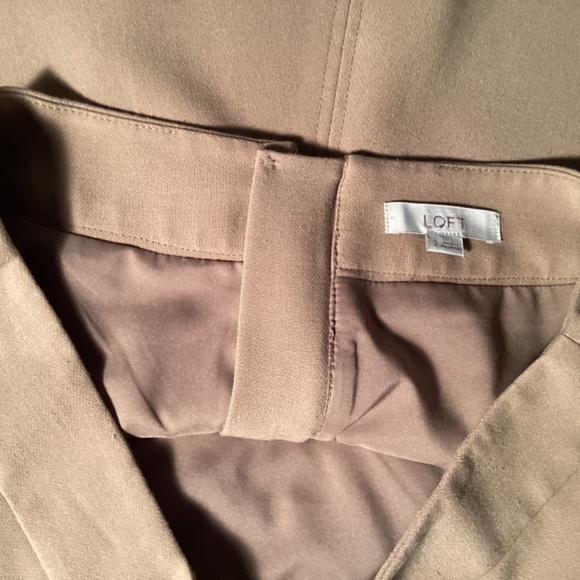 AnnTaylor Loft A-line Skirt Size 2 - Picture 4 of 4